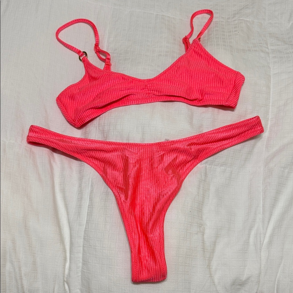 AE Ribbed Pink Bikini Set